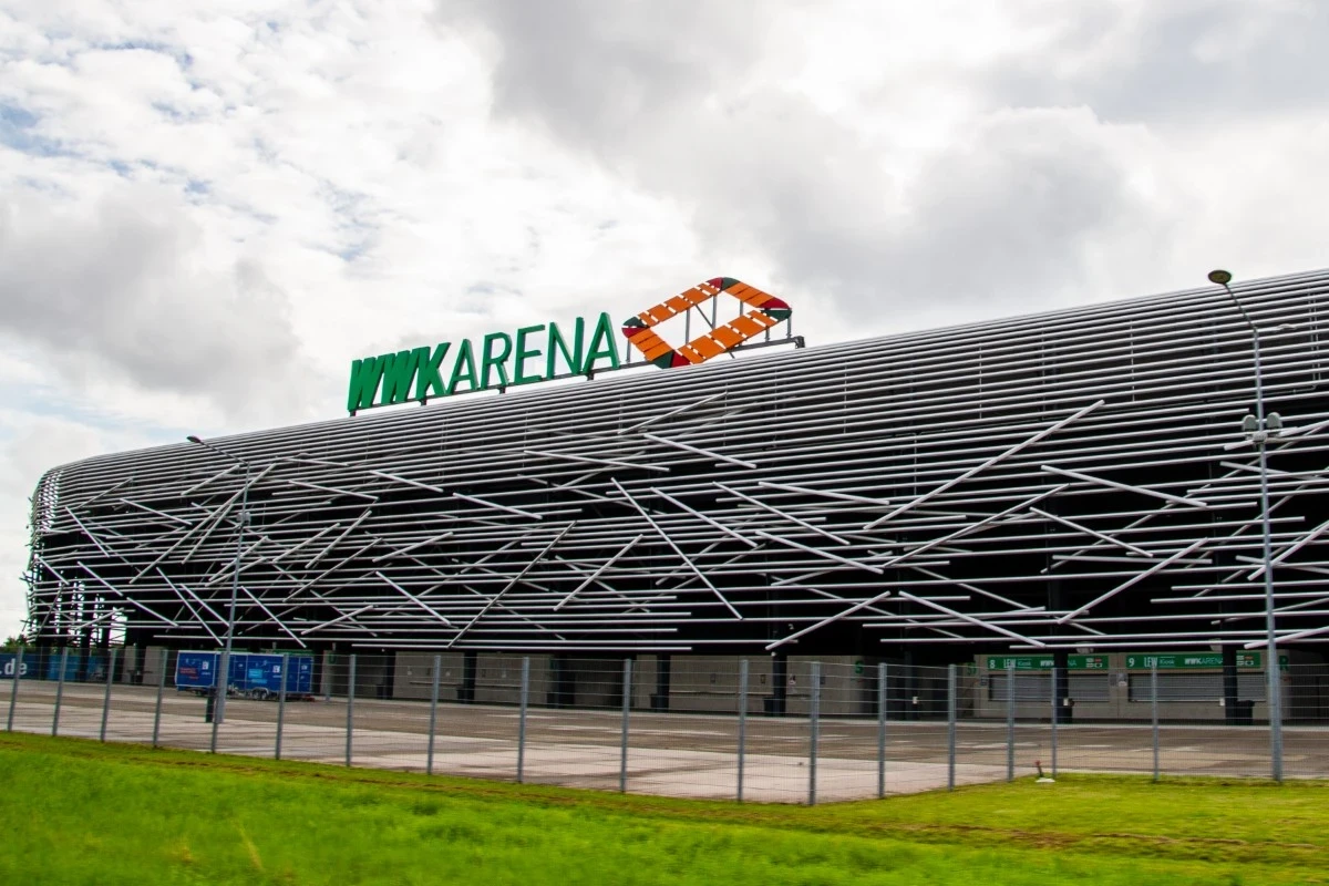 Augsburg - stadion WWK Arena 1